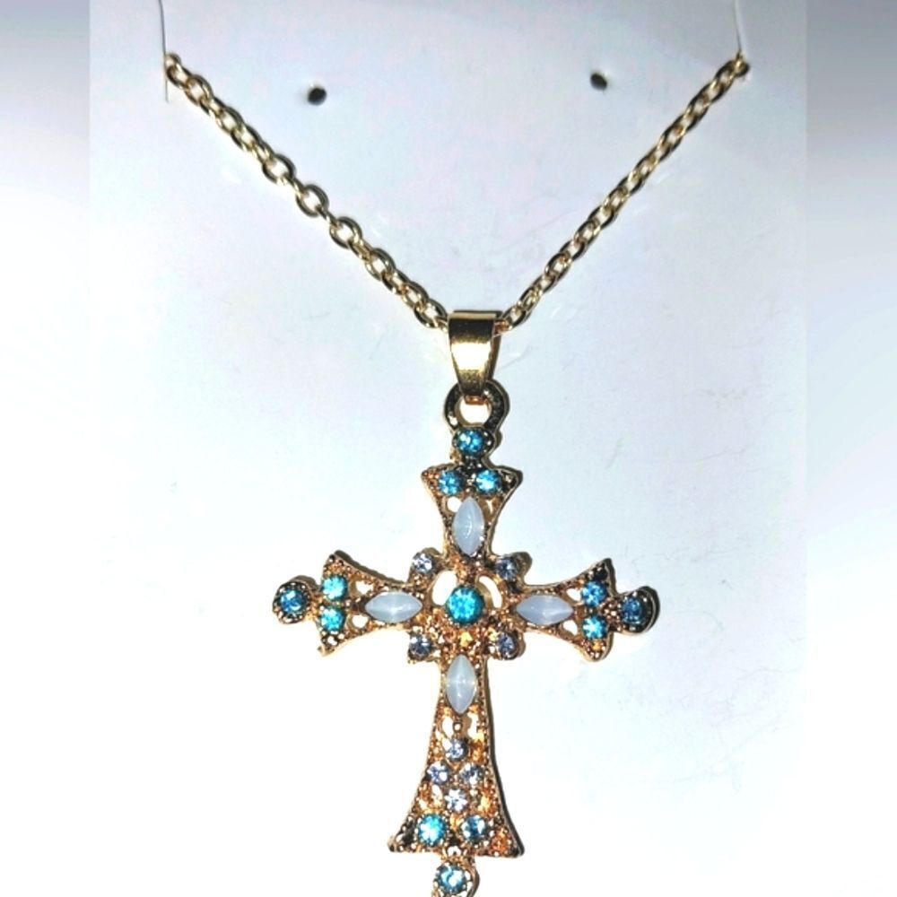 Elegant Gold and Blue Cross Pendant Necklace